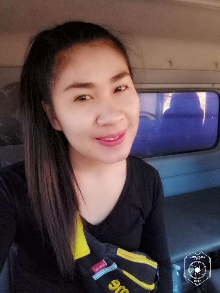 เป็นคนเก่งไม่ดีหรอก  เราว่ามันเหนื่อยน่ะ ยังเหลือเครื่องบิน เรือ รถไฟ รถถัง มังที่ยังขับไม่เป็นเหมื่อนผู้ชาย😆😆