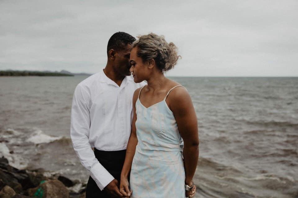 samsonleefiji's tweet photo. #FlashbackFriday SIMPLE & CLASSIC
Jiuta weds Fi πππ
Dress by: Samson Lee Fiji #SLFijiBride #SLFijiWeddings #TeamFiji #Fiji #FijiBrides #Fijifashion #PacificFashion #FijiStyle https://t.co/Eyl1XCUzUG