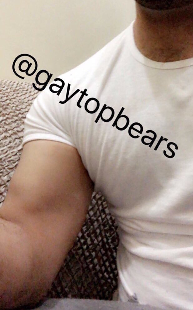 تايبي الاربعيني الدب وفووق (من الرياض) فقط