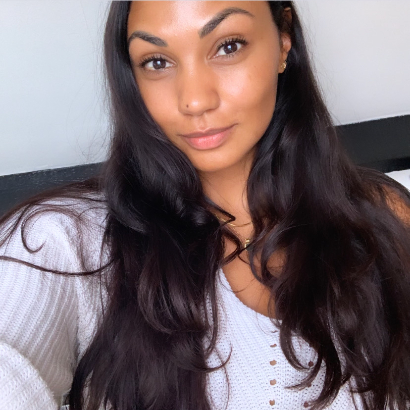 Learn to treat yourself like someone you love 💛✨