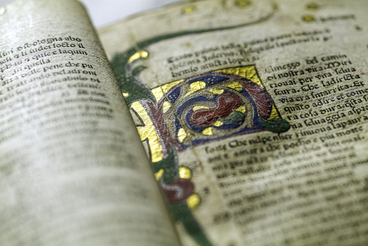 Piacenza 2020+21 e...#DantealFarnese | Piacenza conserva il manoscritto più antico di data certa della Commedia di Dante. È il Codice Landiano 190, che è protagonista di una mostra, allestita fino al 31 gennaio a Palazzo Farnese.

🌐 bit.ly/2XYKaxK