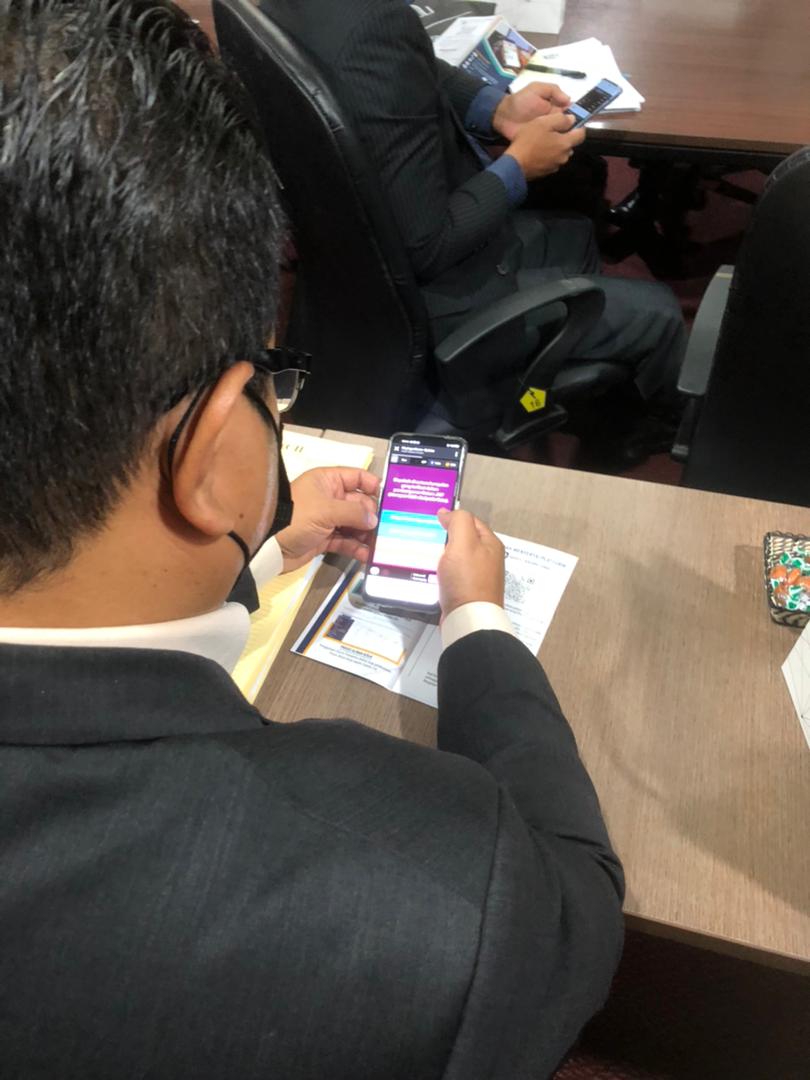 J10Jkr's tweet photo. 27 Oktober 2021 – J10 Roadshow Zon Selatan telah berlangsung secara bersemuka dan atas talian melalui Platform Microsoft TEAMS. Sesi ini telah dihadiri oleh pegawai-pegawai JKR dari tiga (3) negeri iaitu Negeri Sembilan, Melaka dan Johor. Terima kasih semua pegawai yang terlibat. https://t.co/CCzT5RlRQF