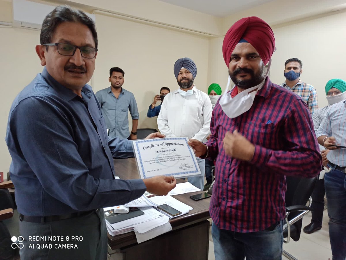 dintya15's tweet photo. Appreciation letters  given  to Cvle's by CGM BBNL Punjab Mr. Sanjay Agarwal https://t.co/2XFvSDsAPR