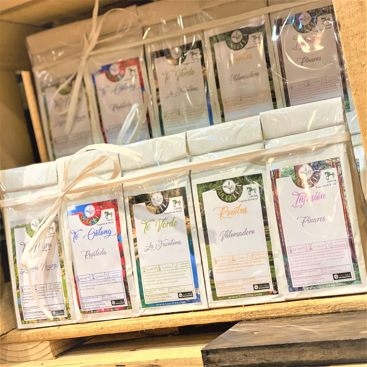 GastroMadrid_'s tweet photo. El arte milenario de moda a tu alcance: Las mejores tiendas de té de España 😋👏
#GastroMadrid 🔝 #Producto 🤤 #España #Tiendas #Té #Infusiones #Roiboos #TiendasDeTé #Eco #VioletTea #SansiSans #TucciTea @teterum #GoldenTips #ArteMileniario #Gastro #Planazo
https://t.co/21XfcVoSvT https://t.co/xY6JZ51xMw