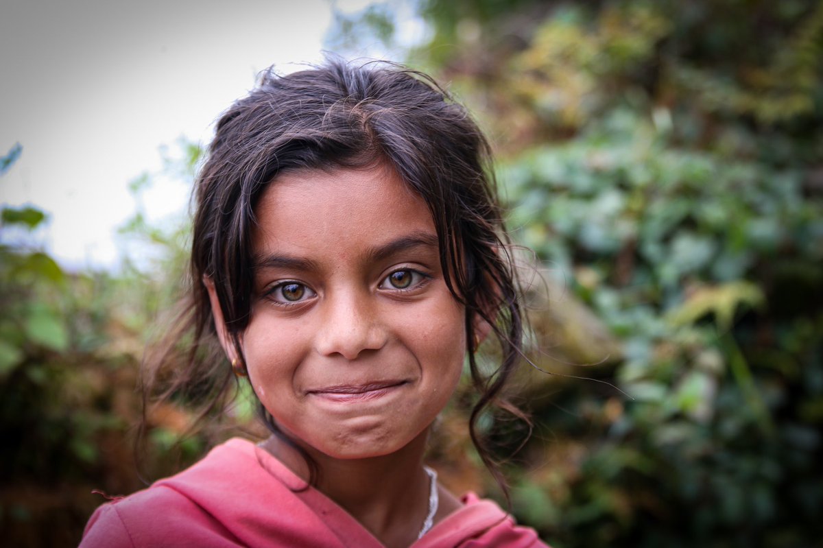 tsephu50's tweet photo. The truth
is always
in the eyes.👁👁
#beauty #beautifuleye #Nepal #NaturalBeauty #kande #kandeDhampus #gandaki #2021 #faceOfNepal https://t.co/X4rO9mCRNp