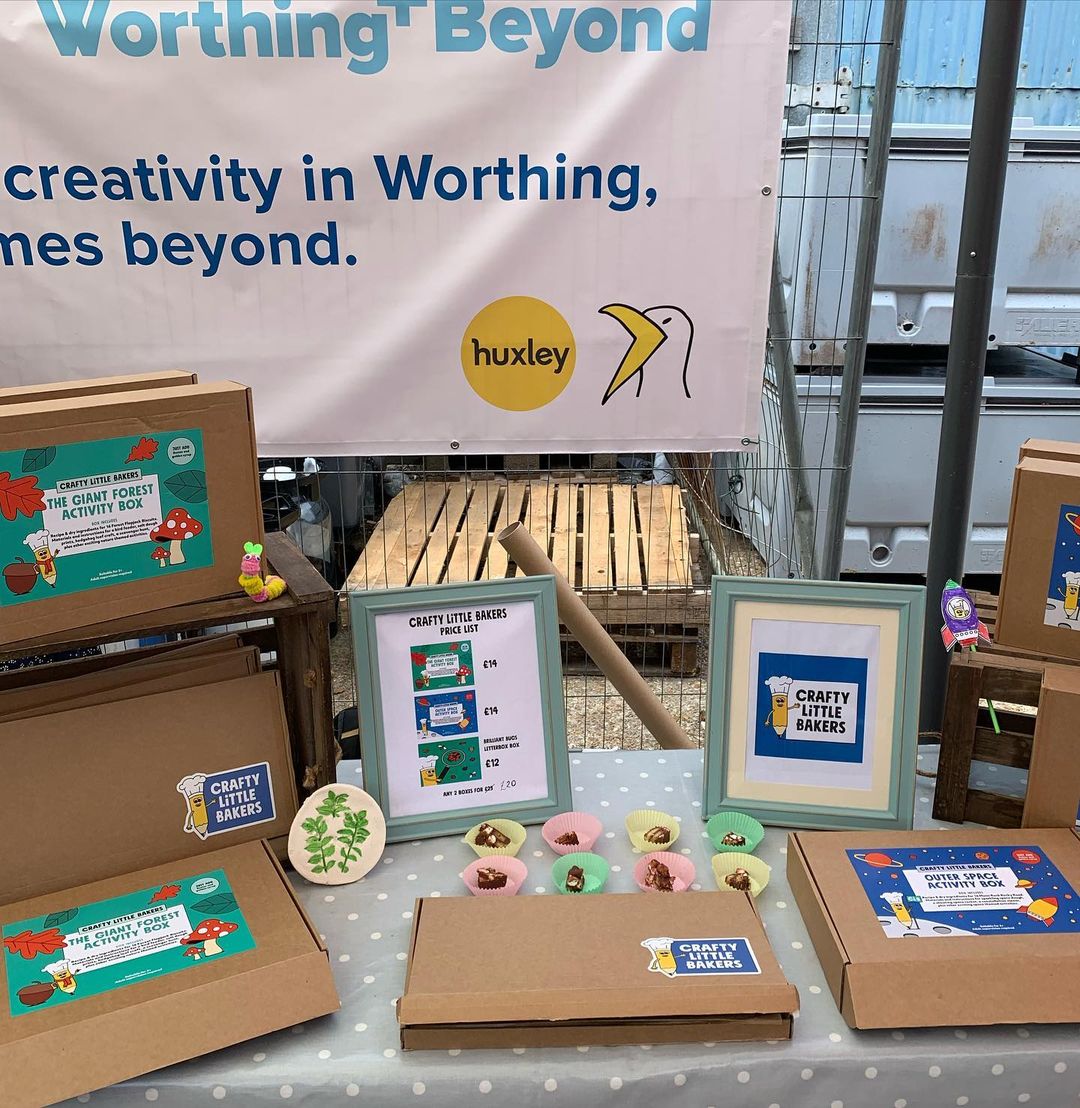 🎨 ART &amp; CRAFT SHOUTOUT 🎨

Jen and Alex are the masterminds behind Crafty Little Bakers, a subscription activity box for your young ones delivered straight to your door and guaranteed to keep the kids occupied for hours

Read more:
worthingandbeyond.co.uk/creatives/craf…