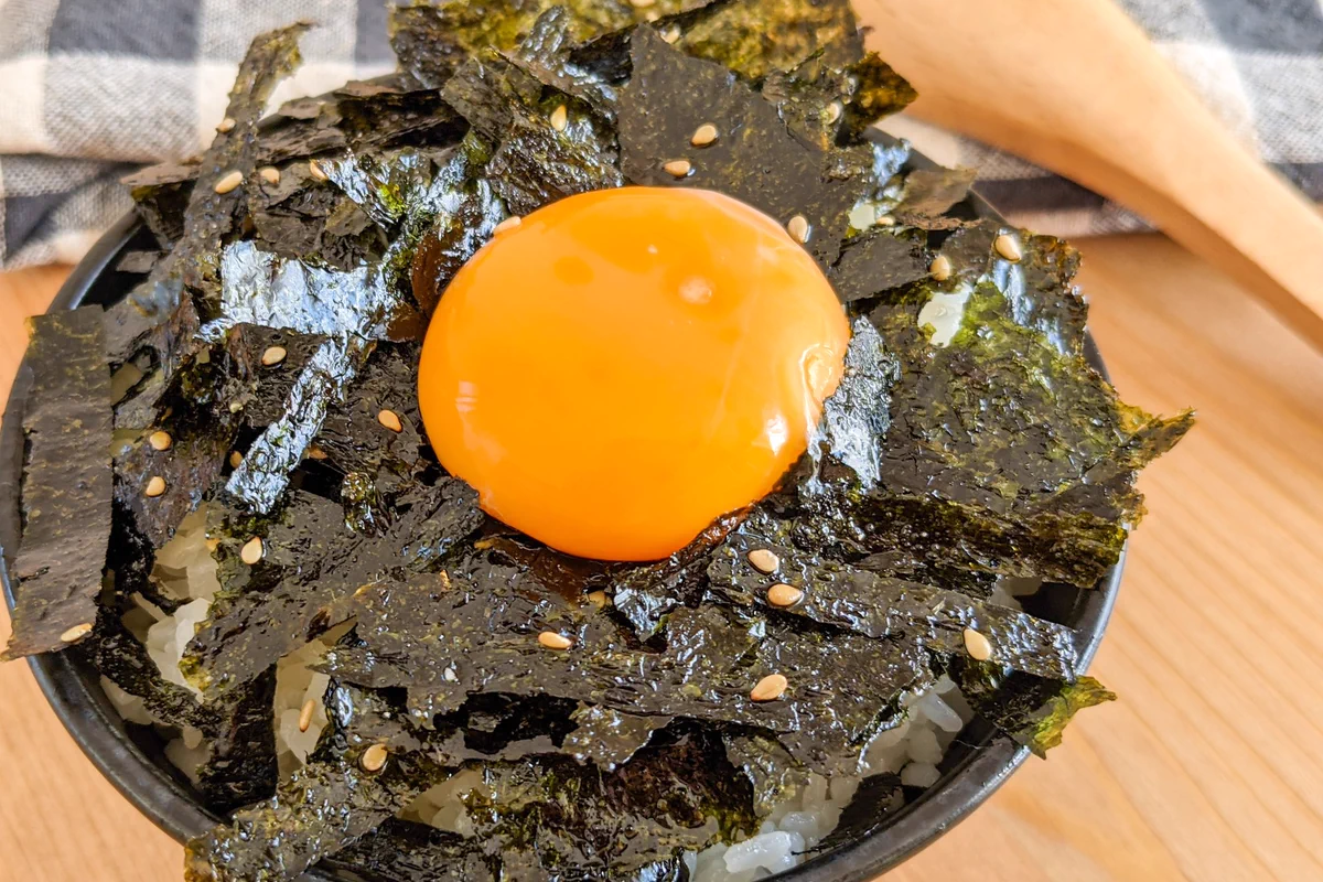 気軽に簡単絶品料理！究極の海苔卵かけご飯！