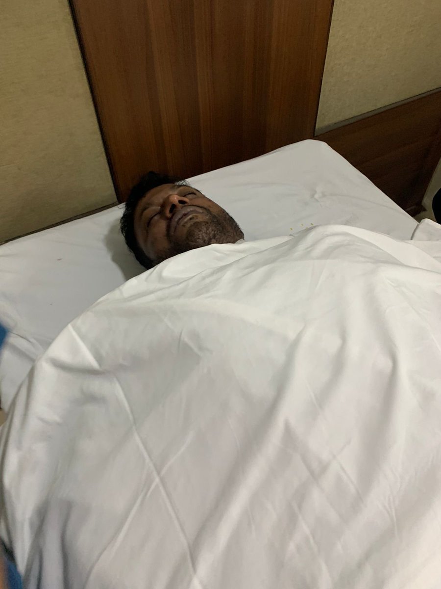 AmarJahagirdar's tweet photo. We are totally devastated to hear the news. Still cannot believe it's true. Our prayers to Shiva, whole family & millions of #AppuBoss fans 🙏💔
#RIPPuneethRajkumar avre, you'll live in our hearts forever #Appu #appu32 https://t.co/76o7B8e9js