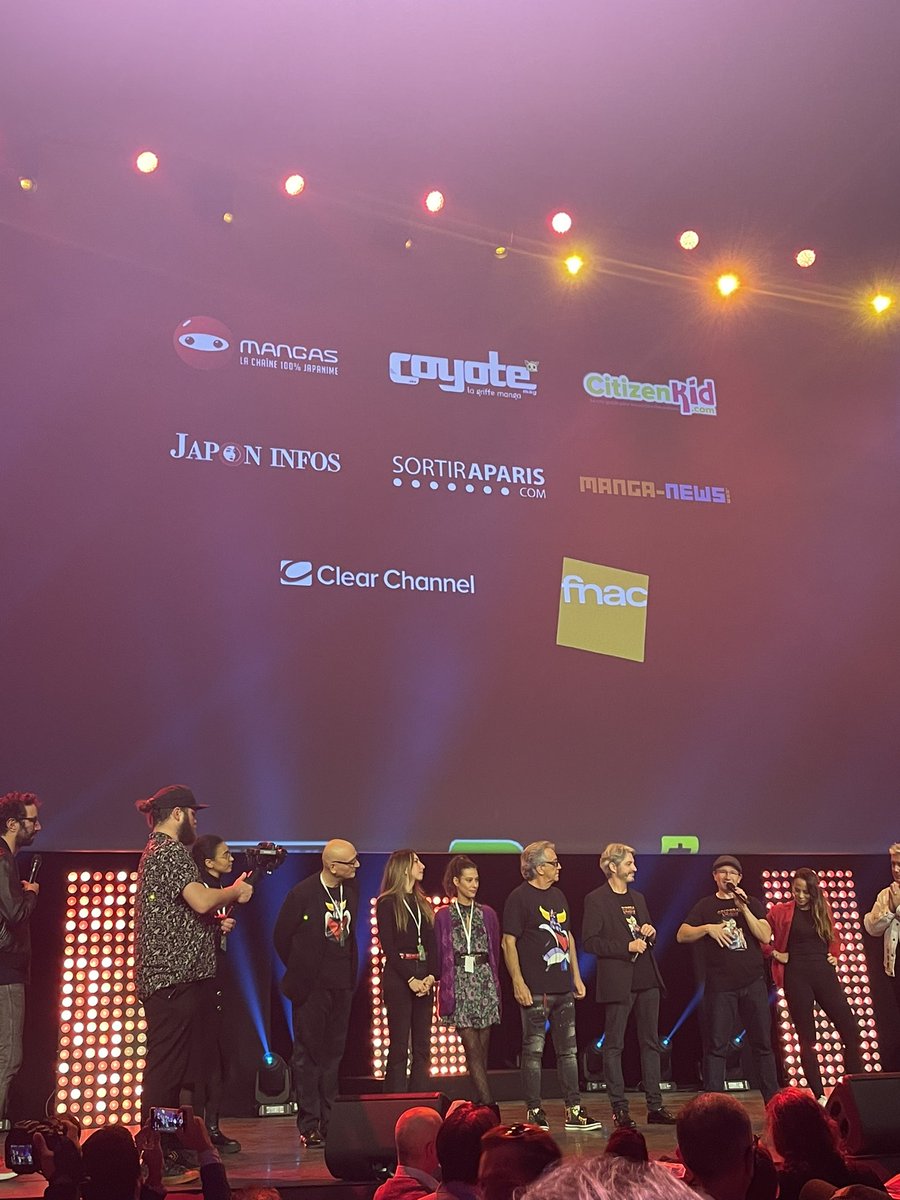 citizenkidmedia's tweet photo. . @Citizenkid_ hier soir à la #Retronight #Goldorak au @LeGrandRex cc @TF1 @Telerama @CoyoteMag @nostalgiefm #PrimeProd https://t.co/t7ZGaPoQkN