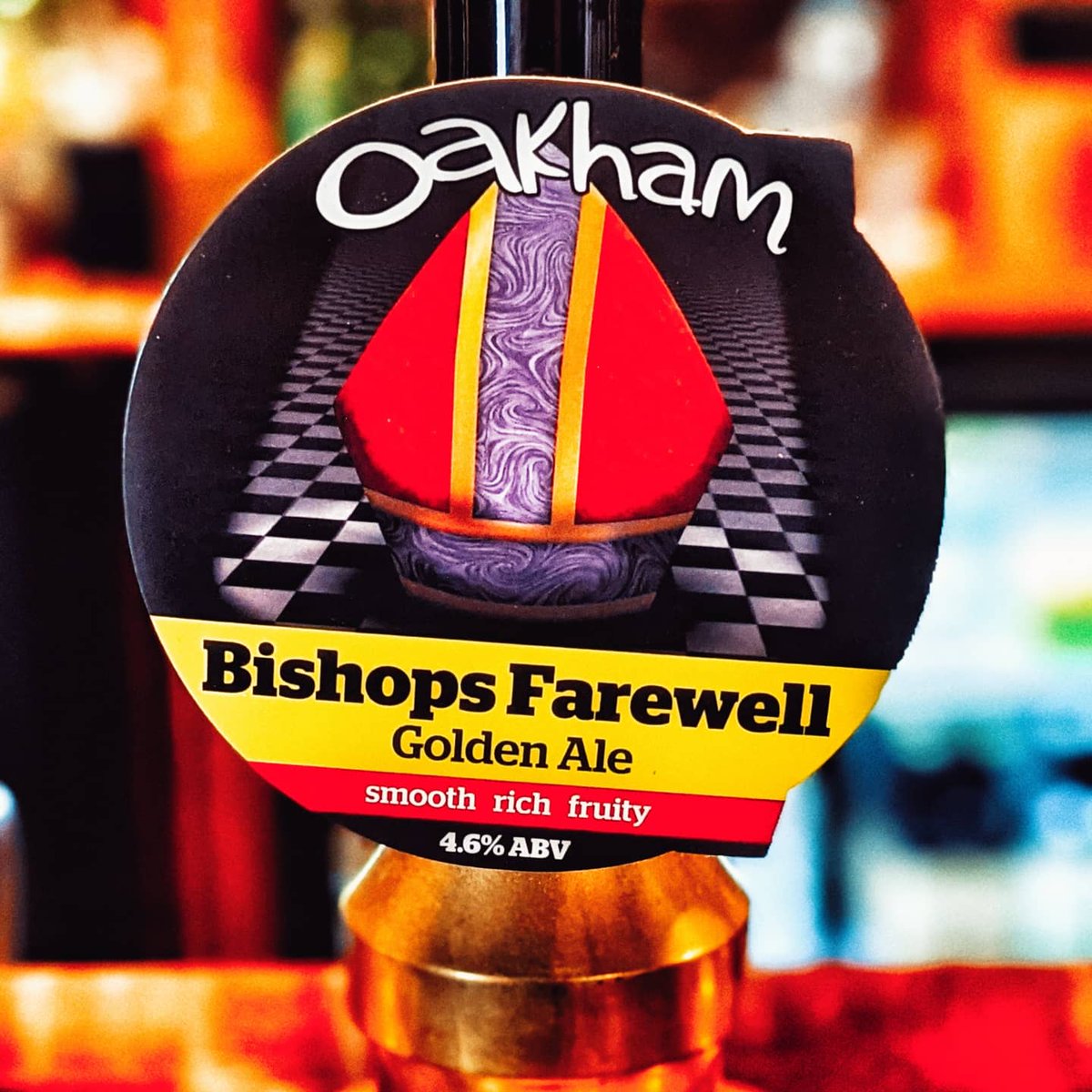 ChampThames's tweet photo. New #ale on from the mighty @oakhamales - Bishops Farewell!
#Cambridge #cambridgeuniversity #pub #drinks #instadrink #bishops #realale #instagood #beerpump #brass #citra https://t.co/RhovMoueUv