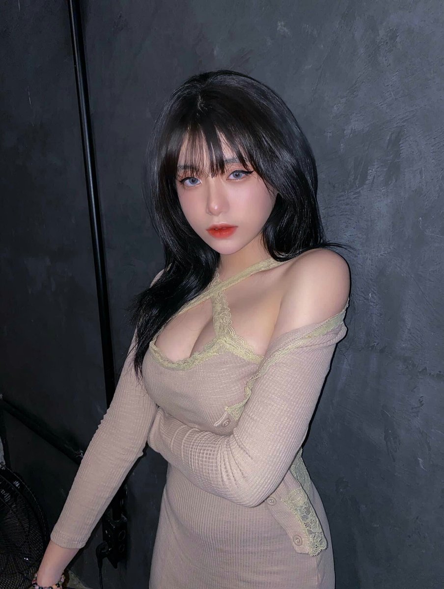 TribalChief707's tweet photo. Mỹ Phụng con chó cái vú to da trắng nhìn muốn đâm cặc vào lồn dập nát lồn xả tinh trùng vào người đĩ cho đĩ sướng thọt tay vào ngoáy lồn móc cho đĩ rên chảy nước liếm nước lồn cho đĩ ngậm cặc ăn tinh trùng cặp vú của đĩ sẽ sục cặc cho các anh yêu sướng https://t.co/A2qEJR6Z8D