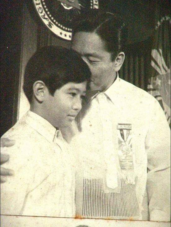 therese16090's tweet photo. Again and again. Why not?!

#BringBackMarcos https://t.co/gRyUoWxqze