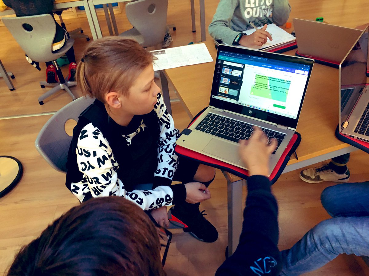 edu_GetCreative's tweet photo. The Gr5 Ss are finding all sorts of ways and techniques to tell this migration story.
🇽🇰 🇷🇸 🇺🇸🇨🇭
#StoryTelling #MAPS #timeline #technology #enhancedPYP #IB #Migration #GlobalCitizen https://t.co/9pZezvuMKS