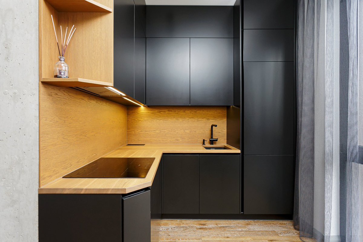 Individuāli izgatavotas mēbeles - vērtīgs ieguldījums tavā mājoklī! Ienāc un apskati vienu no mūsu aprīkotajiem mājokļiem šodienas rakstā!

Vairāk lasīt: virtuves.lv/lv/virtuves-me…

#virtuves #interjers #dizains #mebeles #kitchen #design #interior #scandinaviandesign #furniture