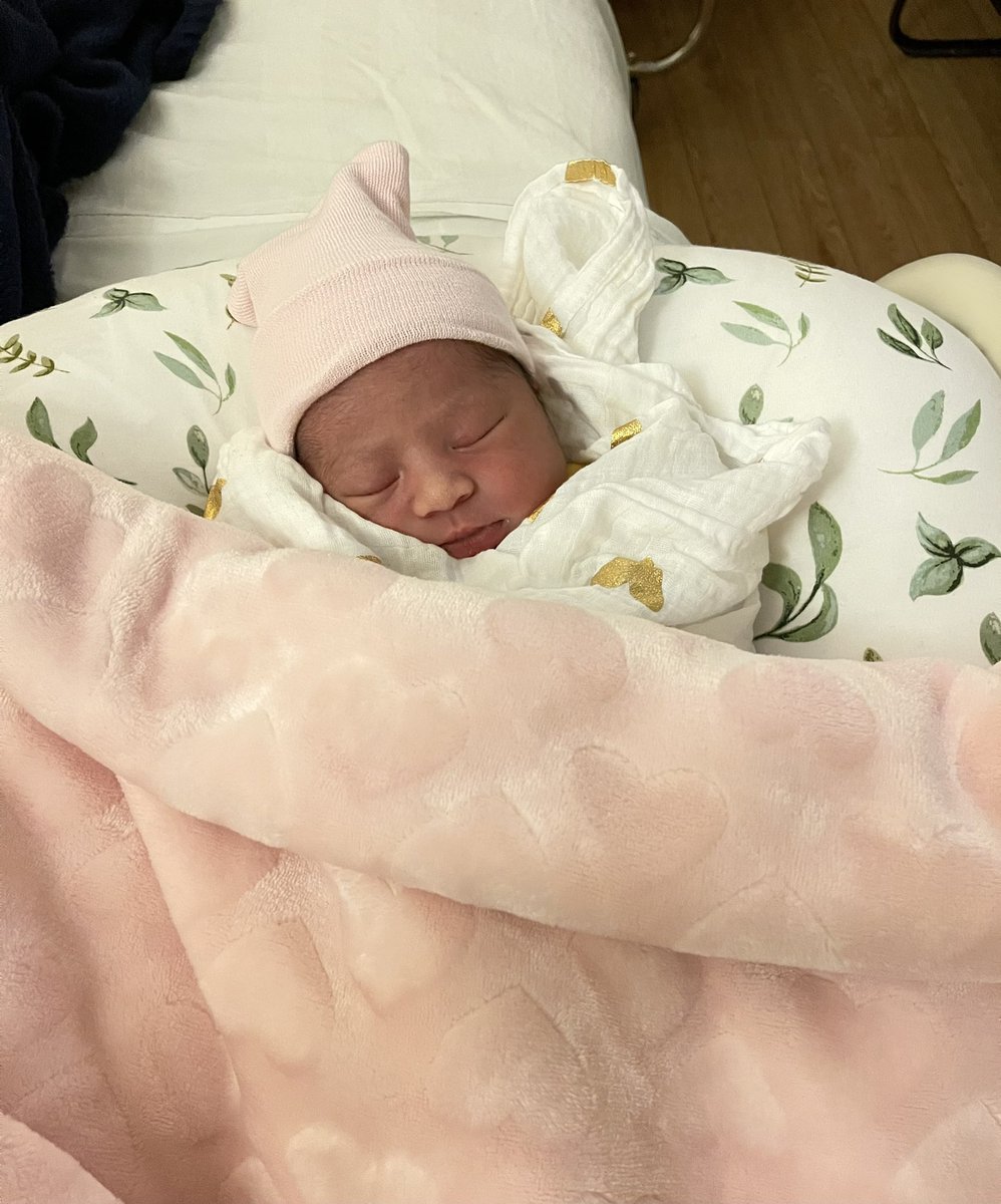 AlexusMcculley's tweet photo. Never posted my sweet little babe on here. I love you Mila Jade 🤍 https://t.co/UgJVG1rXG7