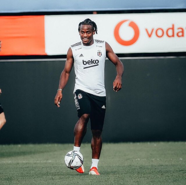 HATAY MAÇINDA ARTIK 1-2 Gol beklerim Uzun zaman oldu ya