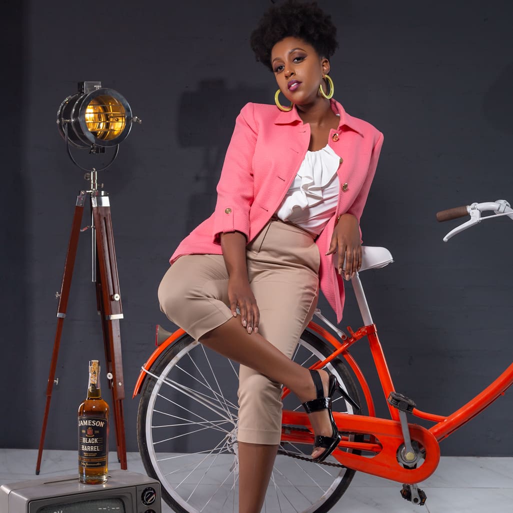 Whoop whoop Friday is upon us! 😊

Also looooooooved this look. 😊 thank you #Pheel62Studio #JamesonBlackBarrel