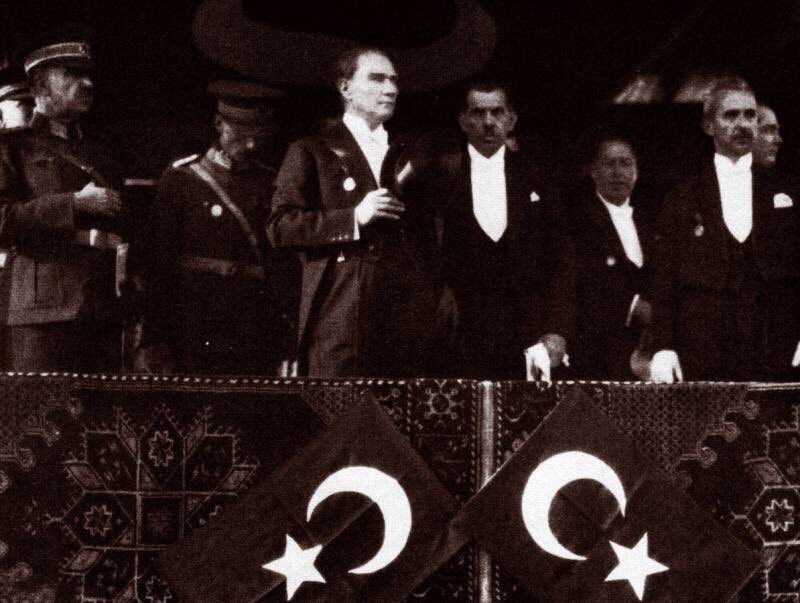 ibrahimozenn's tweet photo. Cumhuriyetimizin 98. Yılı Kutlu Olsun 🇹🇷 #29Ekim https://t.co/mXqKqRPAAF
