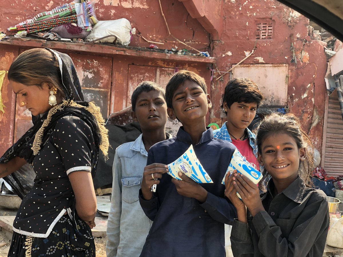 ShaktiFIndia's tweet photo. 14th #fantasticfriday of #milkdistributiondrive continues 

#annapurnango
#dhisukham
#milkforkids
#milkdonationdrive
#helptheneedy https://t.co/gbR6rgfaMo