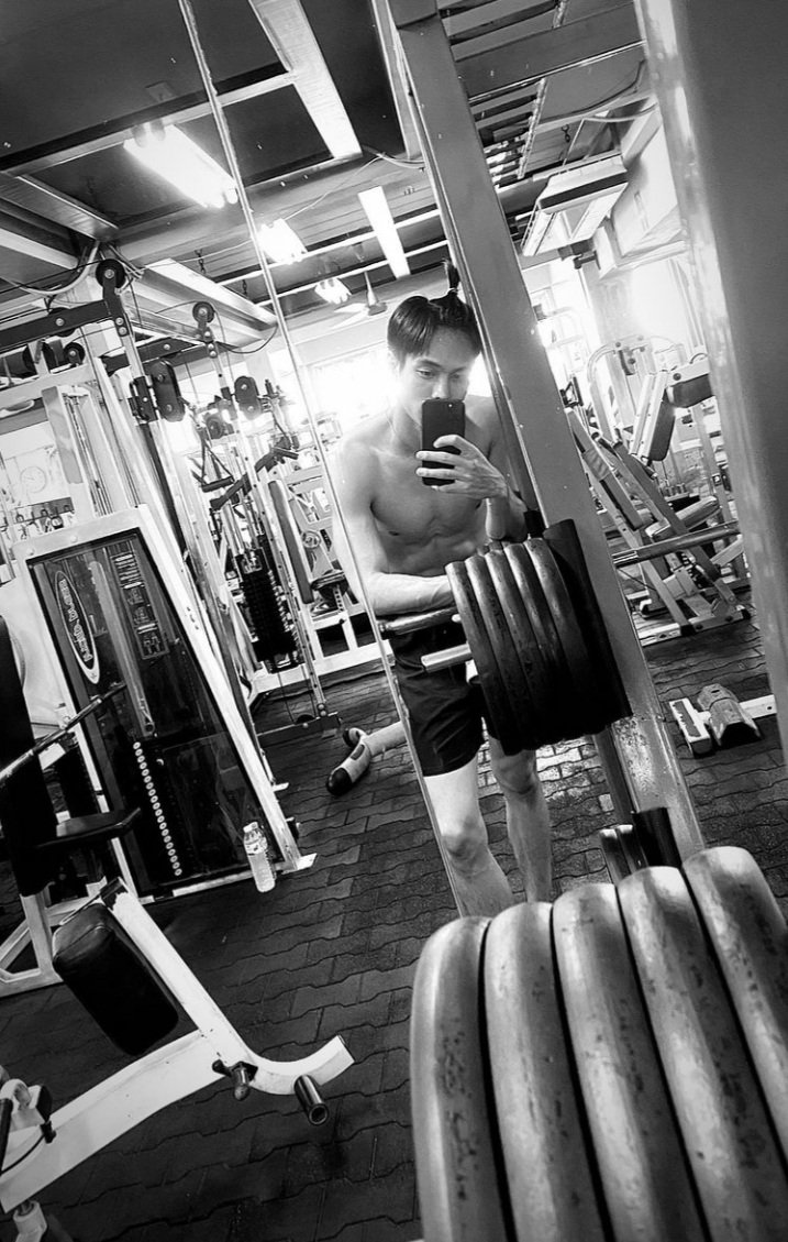 តោះ 1$ ទេ ហិហិ