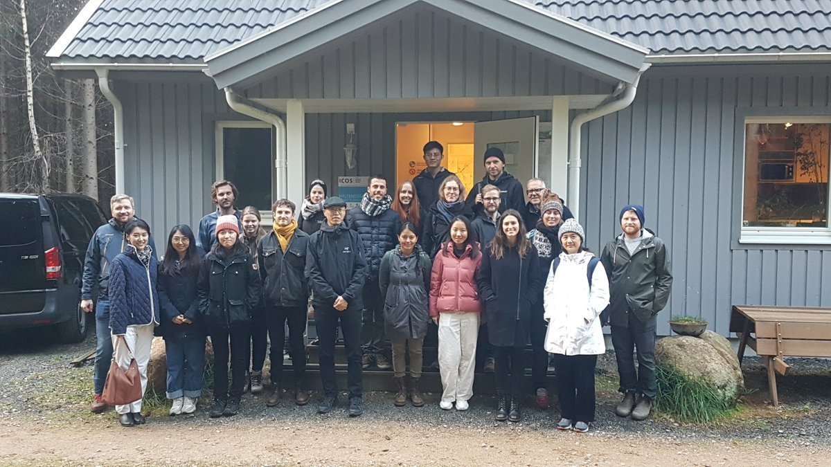 SE_Htm's tweet photo. It was a fun day yesterday showing #Hyltemossa to the students of the PhD course #ItsElemental at @lunduniversity @LundGeology https://t.co/RiaiunijLw