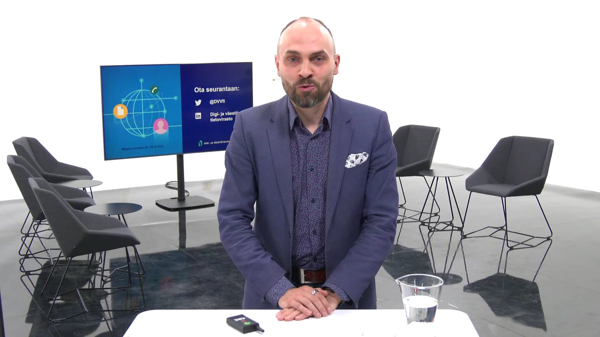 DVVfi's tweet photo. Onko peruna turvassa hakkereilta? 🥔

Digijohtaja @topihenrik @LukeFinland kertoo käytännön esimerkkejä siitä, miten luonnonvara-ala digitalisoituu ja mikä rooli digiturvallisuudella on tulevaisuudessa.

👉 https://t.co/PuuBqv2E8t

#Digiturvaviikko https://t.co/vs2uPLn4X0