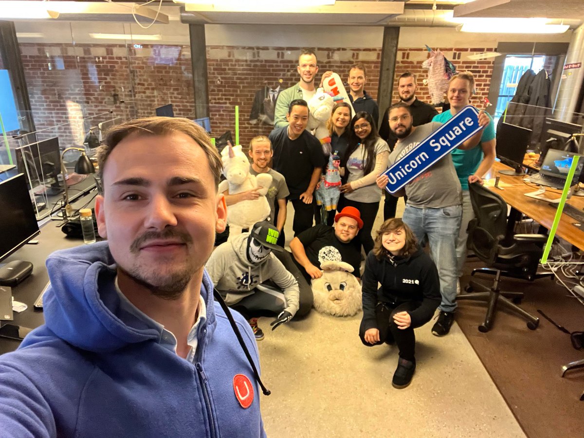 Wooooooohoooooooo!!! Happy awesome #umbracoTees day from <a href="/umbraco/">Umbraco HQ</a> S.W.A.T  team 🙌💪