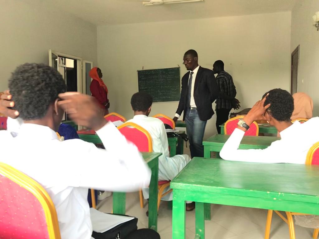 ESSGET formes de jeunes gens solides intellectuellement et socialement pour le Tchad de demain. ESSGET la voie de la réussite
essget-cef.com/se-preinscrire 
Tél: 60 76 10 10 / 92 66 08 18