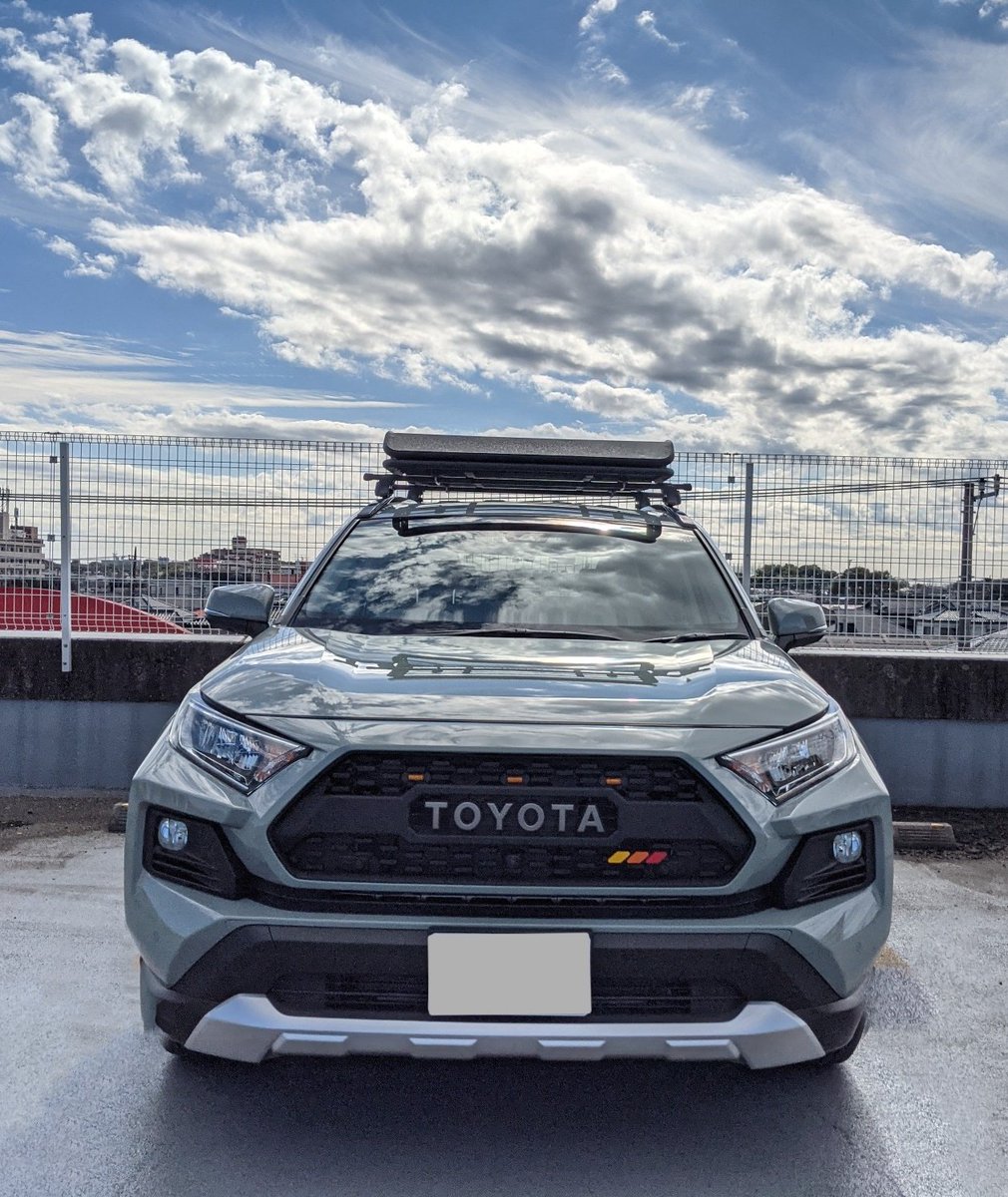 LOVE_RAV4_'s tweet photo. 明日はもうRAV4  1ヶ月点検です。
早いなぁ〜😳‼️
とりあえずこの1ヶ月間で、どこかが壊れたとか不調などはありませんでした💯 https://t.co/lIG0M9UyML