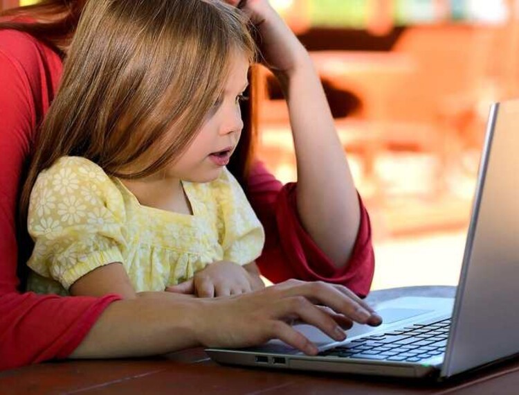 aventido's tweet photo. As #DyslexiaAwarenessMonth draws to a close, we thought this was a great article to share.  How to support a child with dyslexia: https://t.co/5IFvSPypuk https://t.co/0TiePzghYg