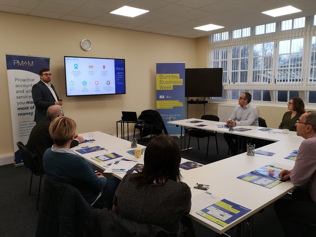 Burnley Business Week 2021 is just around the corner! 

Next week there will be a great variety of free workshops organised by <a href="/burnleycouncil/">Burnley Council</a> and hosted by industry experts. #bbwk2021

Sign up or get more info here ⬇️ ⬇️ ⬇️ 
burnley.co.uk/business-week/…