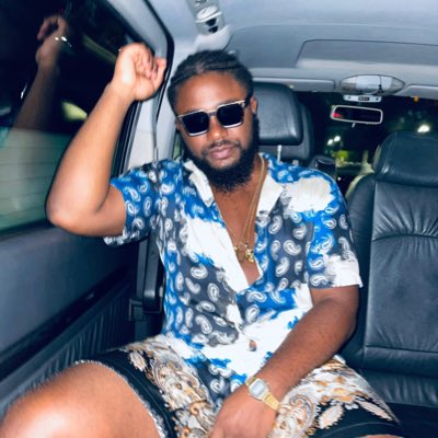 LevisLevis4's tweet photo. #NewProfilePic https://t.co/KxoxW9CmvM