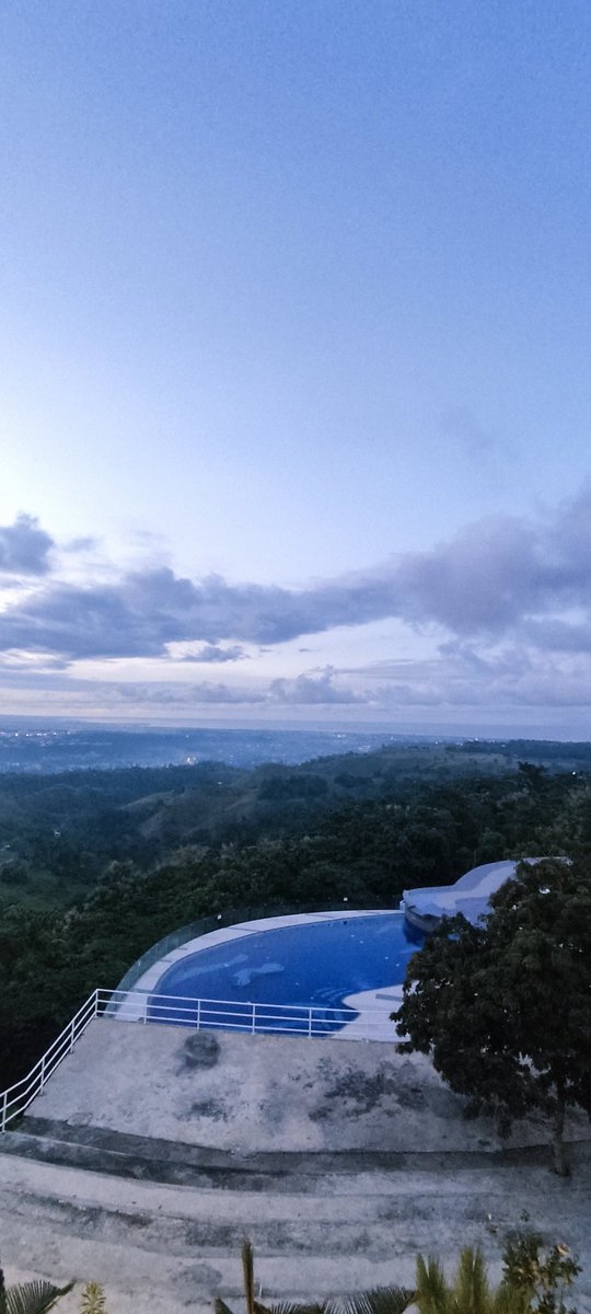 docstiv's tweet photo. Highest peak in CDO https://t.co/RIMeCLYl7i