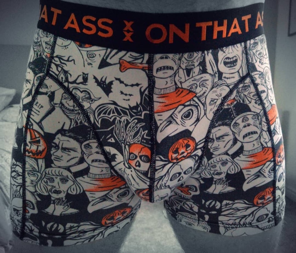 HisCockHerTail's tweet photo. Getting in the #Halloween mood.
Got new #onthatass_official pants for Sunday though π
#Halloweenpants #Pumpkin #Pumpkinpants https://t.co/wdvsAxvO3c https://t.co/8sUQhvoLTq