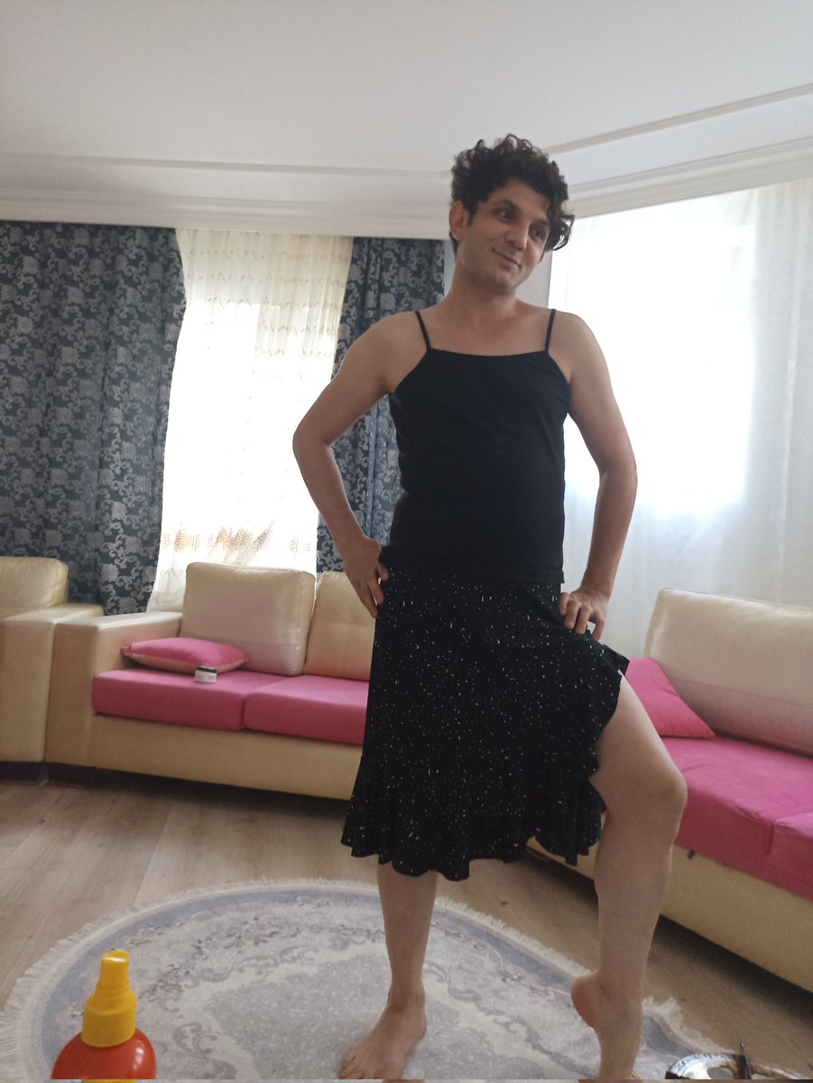 Tekirdağ gay  

Ben Meltem CD gay arkadaşımla birlikte 
Sizlere hizmet vermek için buradayız Bekar evi var 
Meltem 0530 953 63 59 ve Deniz pasif gayim