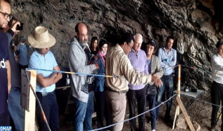 MoroccoInSRB's tweet photo. The City of Essaouira has experienced "one of the most exhilarating" moments of its long history with the discovery of 150,000-year-old jewelries at the Bizmoune cave.
#Morocco #Essaouira #Oldcivilization #morocconow 
https://t.co/clO1Al8TNt https://t.co/iLSLXG6HlS