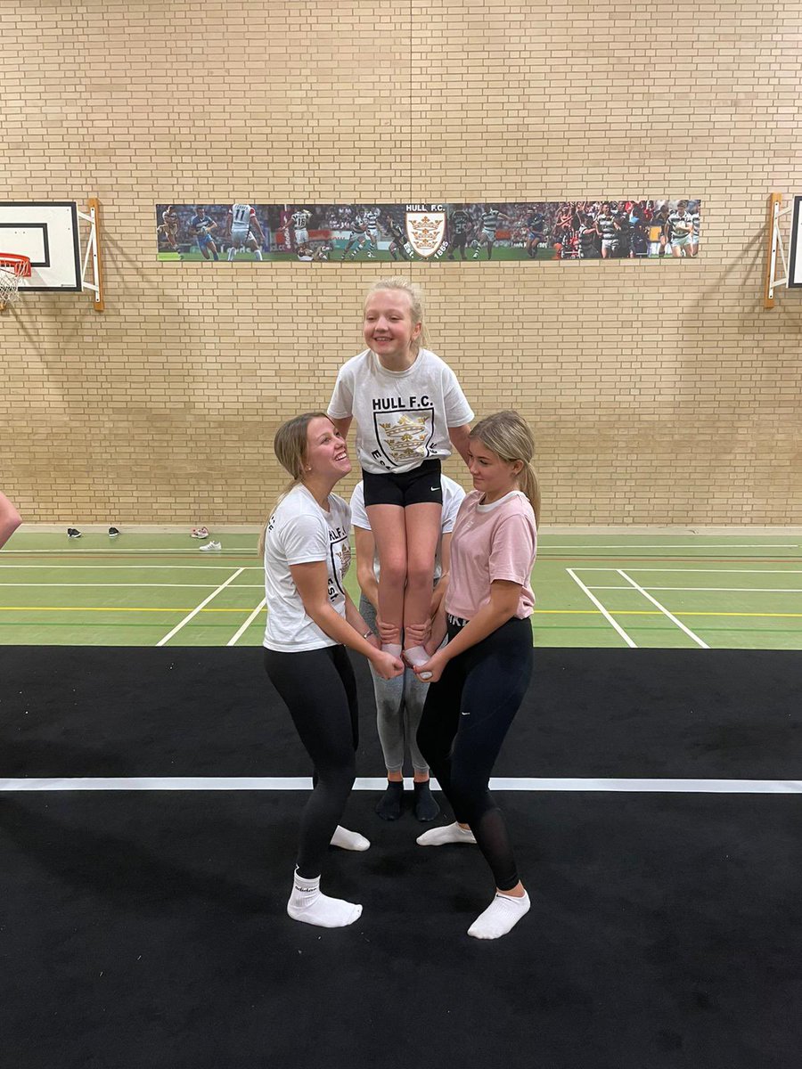 FCComFoundation's tweet photo. Yesterday evening saw the first of our cheerleading team open evenings, with a great turnout for all involved! https://t.co/cs964TahWI