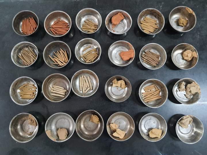 Laboratory Testing of soil for Liquid Limit and Plastic Limit.