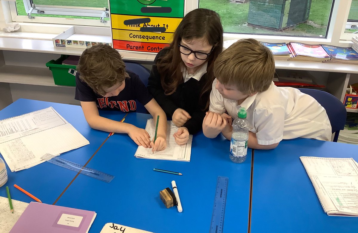 beanxMrsRowan's tweet photo. Yesterday I asked the children to write a spooky story and they had to choose their own title, setting and character. Then we got into trios to peer assess our work using our narrative tag sheets #bpslearnerparticipation #bpsliteracy https://t.co/HwgMdYCVE1