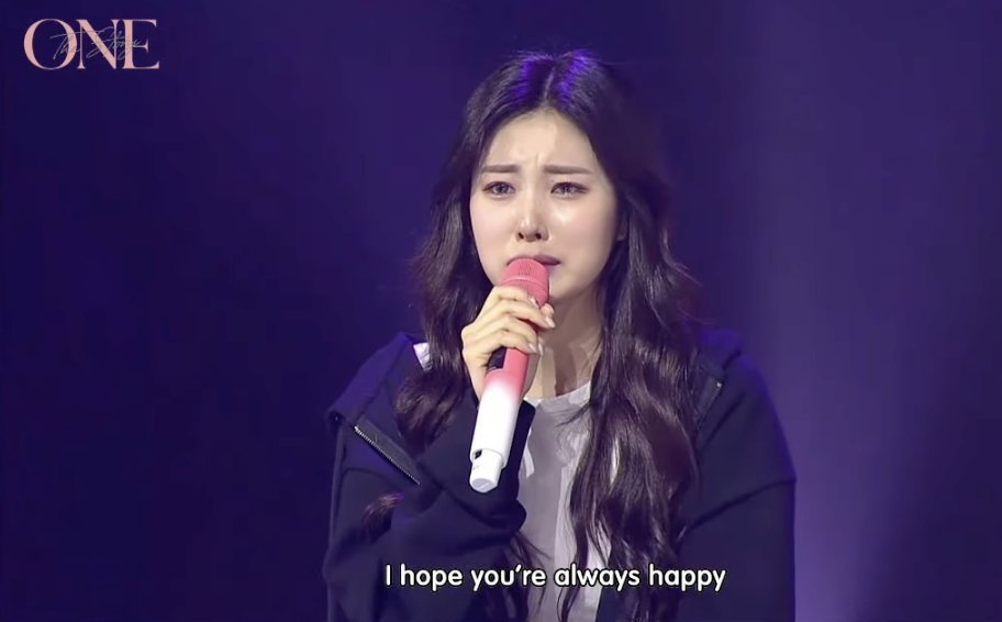 Synhnapps's tweet photo. #Hyewon https://t.co/OahPS0wUup