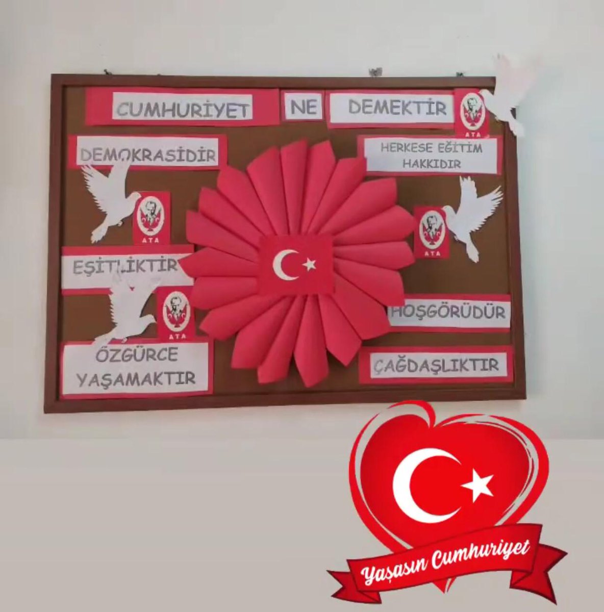 Kavurmaçukuru'nda Cumhuriyet Bayramı🇹🇷🇹🇷🇹🇷
Ey yükselen yeni nesil! İstikbal sizsiniz. Cumhuriyeti biz kurduk, onu yükseltecek ve yaşatacak sizsiniz.
🇹🇷🇹🇷🇹🇷
<a href="/karaloglu_murat/">Murat KARALOĞLU</a>
<a href="/skaygusuz/">Salih Kaygusuz</a> <a href="/hakancinarmem/">Hakan ÇINAR</a> @askalemem 
#cumhuriyetbayramı #29EkimCumhiyetBayramızkutluolsun