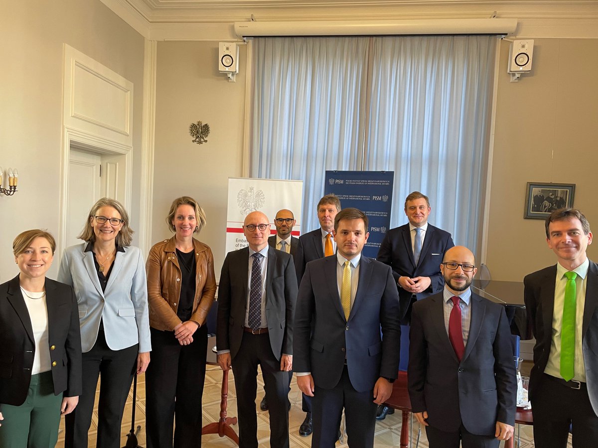 PLinNederland's tweet photo. 🇵🇱and 🇳🇱 officials and experts discuss the expectations for the #NPTconference at the seminar “The Future of the Nuclear Order: Dutch and Polish Perspectives” co-organized by @PLinNederland, @Clingendaelorg and @PISM_Poland https://t.co/xW6MlIfI2z