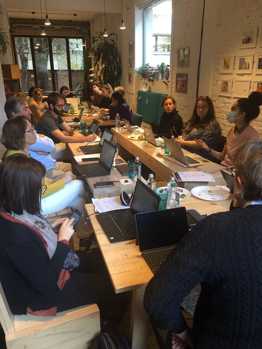 Second day of our final meeting in Sofia. How to continue our collaboration beyond the end of the project? #probono #beese #students #erasmusplus #probonoweek