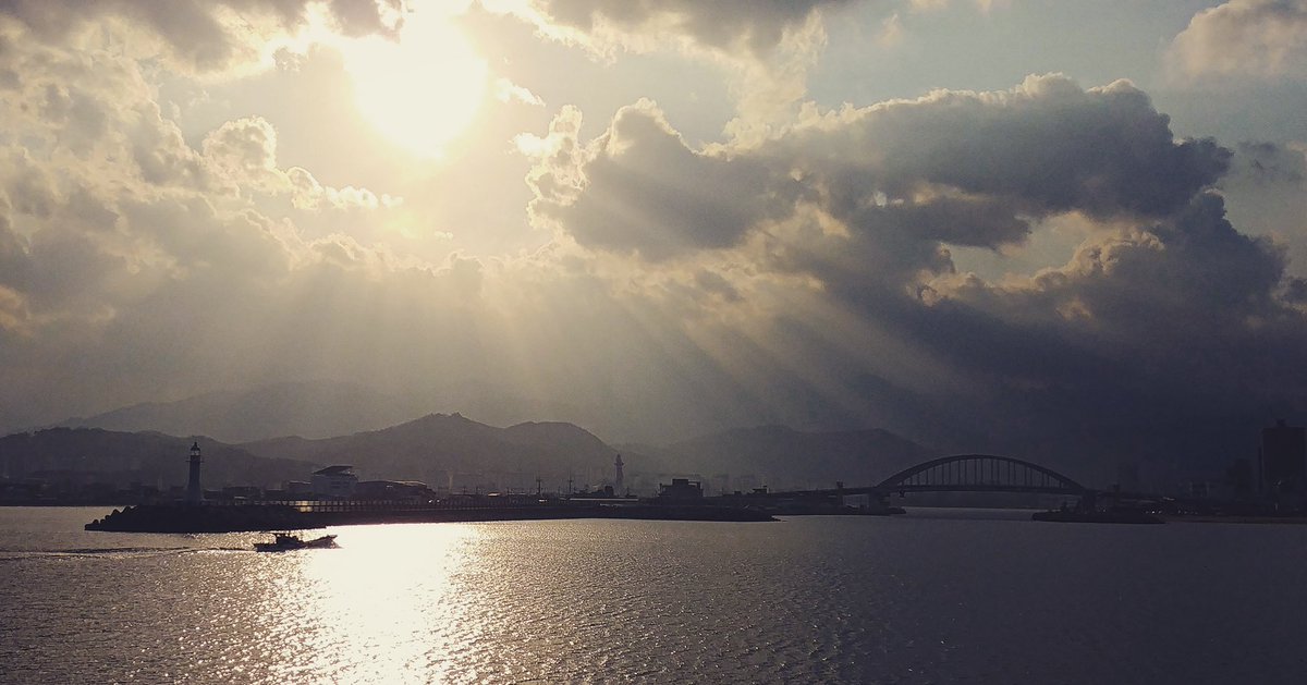 thejintour45's tweet photo. Joy of Trip!

강원도 나른한 오후
On a lazy afternoon

#여행 #떠나자
#휴가 #일상 #풍경사진 #여행사진 #여행에미치다 
#여행계획 #여행이좋다 #자유여행 #더진투어 

#relax #sunset #clouds #nature #paysage
#travel #koreatrip #koreatravel 
#thejintour 
#korea #corea #corée #韓国
#photo https://t.co/VMDYd33js4