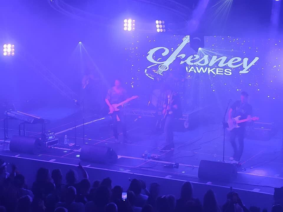 martindkennedy's tweet photo. I like this shot from the crowd; nice lighting ๐ค๐ป๐ธ
#nicelighting #onstage #livemusic #guitarists https://t.co/KIucadR2vz