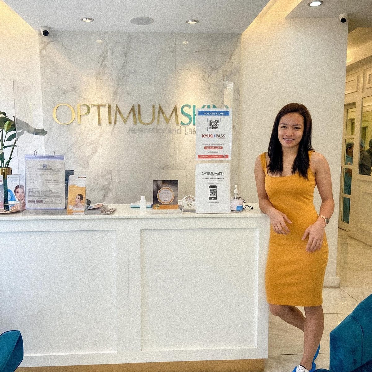 apphia_apphia's tweet photo. My Yellow. 💛
To more blessings, Queen JG! 🥂
#QueenOfFreshness
#AmbassadorJG 
#Optimumskin https://t.co/98bQg6rKNI