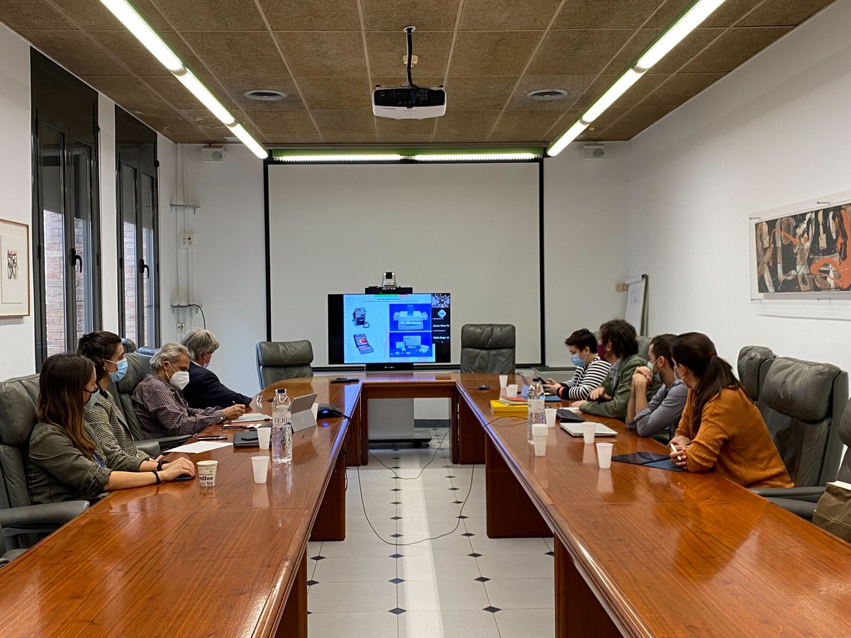 I3ptT's tweet photo. 💬Avui rebem la visita del @CSC_Consorci amb l’objectiu de compartir coneixement i expertesa, i identificar i impulsar projectes innovadors
Des de l’I3PT hem presentat el nostre model d’#innovació en #salut i la nostra proposta de coordinació de la plataforma @ITEMAS
#iNexesCSC https://t.co/1q638lHqzW