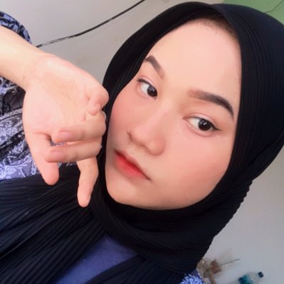 utr_putri's tweet photo. #FotoProfilBaru https://t.co/F5B3e3cYJy