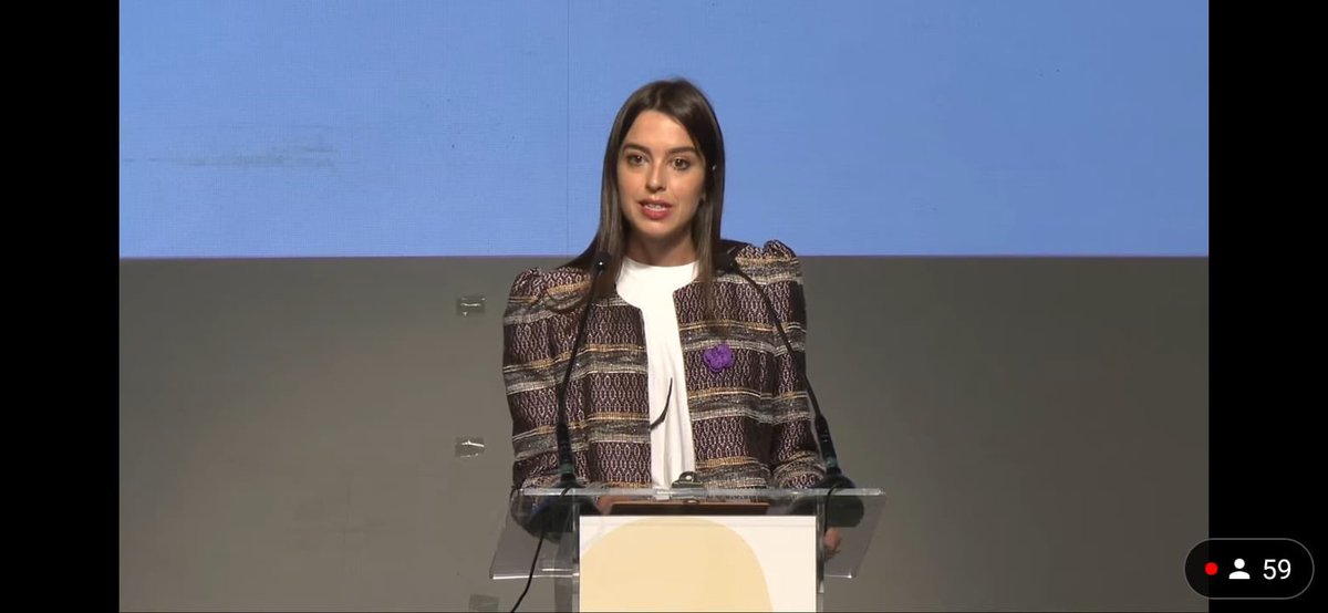 Hoy presento con orgullo el #VFeminariValencia de la <a href="/dipvalencia/">Diputació de València</a> con un equipo increíble y con un cartel de ponentes que abordarán todos los retos feministas tras una pandemia.