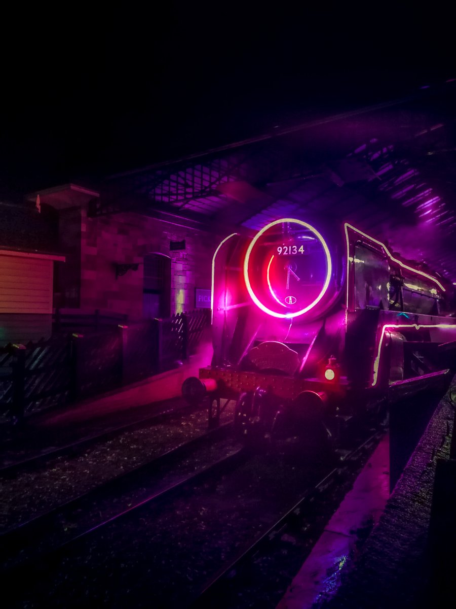 GetLostInYorks's tweet photo. We had an incredible night last night at @nymr #lightspectacular 🚂💃

It was such a fun event and the train looked amazing with all the lights ✨

I never knew that 'party on a steam train' should be on my bucket list. Who knew I'd been missing out 😱

#Yorkshire #NorthYorkshire https://t.co/6oHVZnsyMx